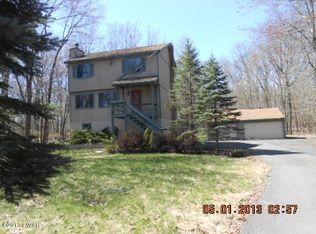 545 Westcolang Rd, Hawley, PA 18428