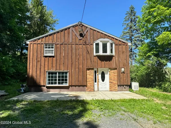 169 Diamond Hill Road, Delmar, NY 12054