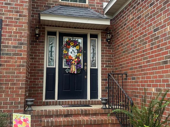 5th image of 205 Tonya Drive