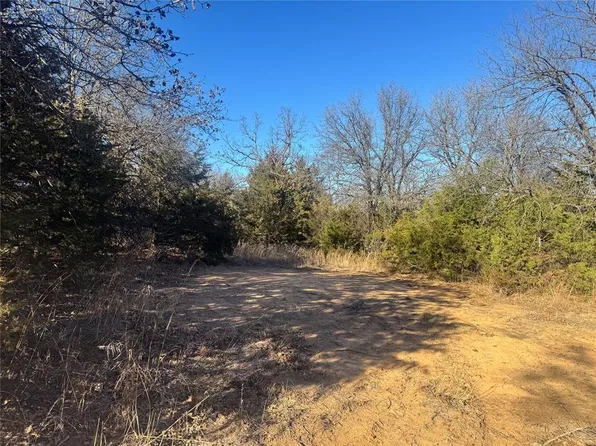 N 3390th Rd, Chandler, OK 74834