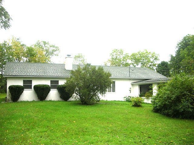 1st image of 20 Ben Hill Dr