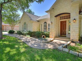 106 Champions Ct, Georgetown, TX 78628