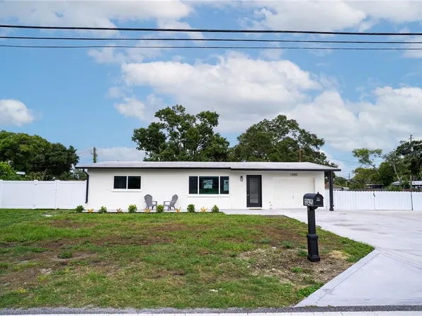 12425 Ridge Rd, Largo, FL 33778