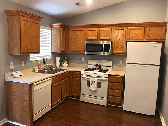 3rd image of 7016 Eddie Kimball Ln