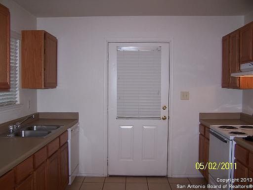 4th image of 1141 Misty Acres Dr