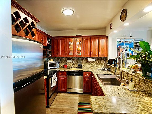 3rd image of 1455 N Treasure Dr #Penthouse P