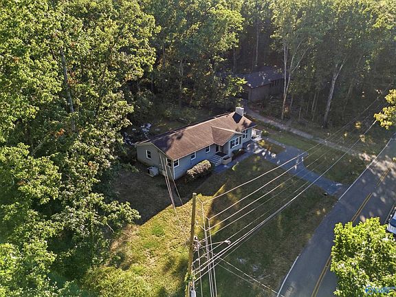 4th image of 9605 Nottingham Ln SE