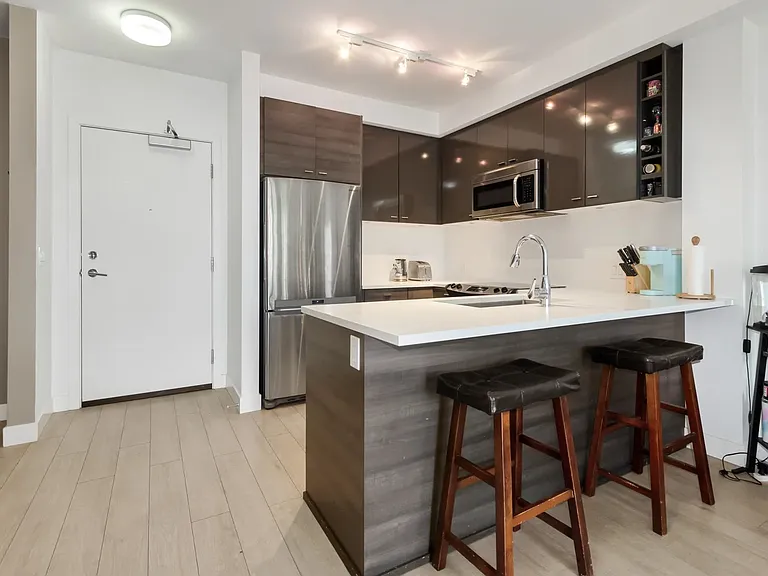 13925 Fraser Hwy #D109 — Photo 4