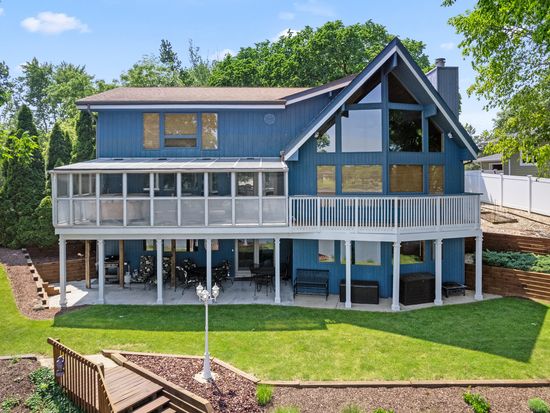 1171 Lady Bird Dr, Somonauk, IL 60552