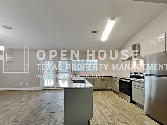 5th image of 16911 Cairngale St