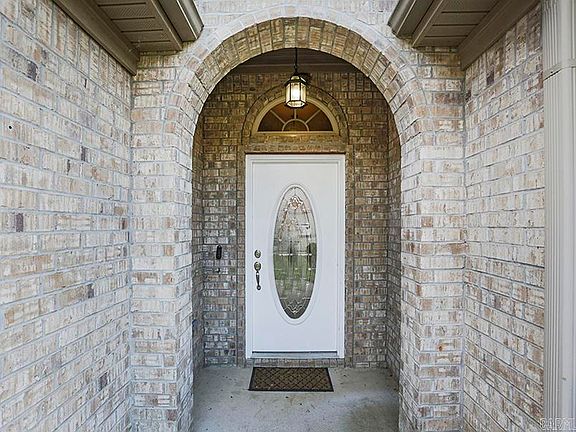 4th image of 1712 White Oak Ln