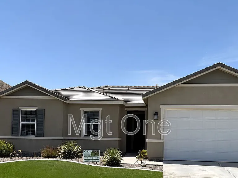 8017 Rooster Ct — Photo 1