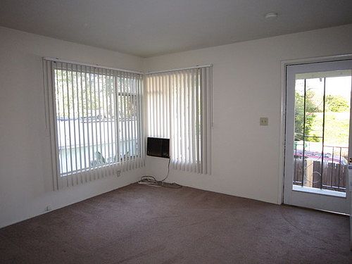 4th image of 1449 E Orange Grove Blvd
