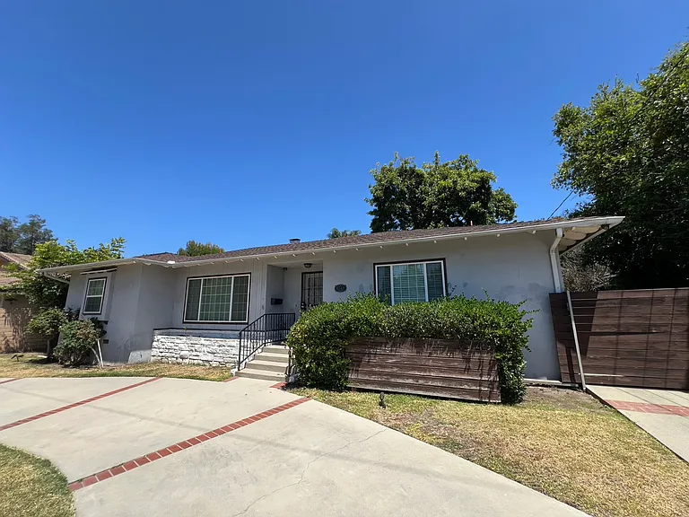 8749 Youngdale St — Photo 3