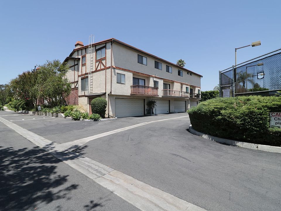 1st image of 22525 Sherman Way Unit 807