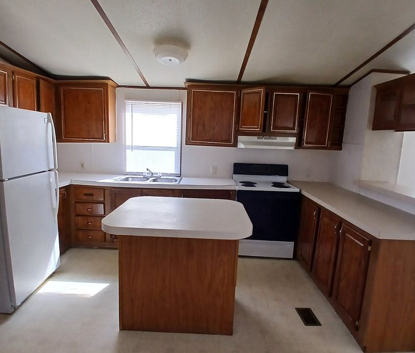 1st image of 352 Mesquite Ln #49