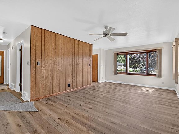 5th image of 8536 18th AVENUE
