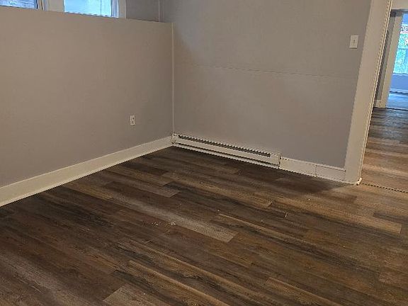 2nd image of 1015 Clay Ave APT 1
