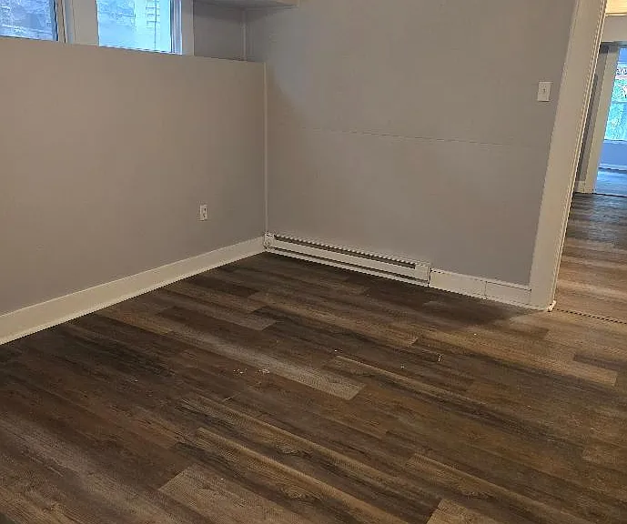 1015 Clay Ave #1 — Photo 2