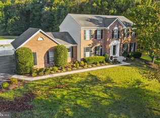 6118 Trotters Glen Dr, Hughesville, MD 20637