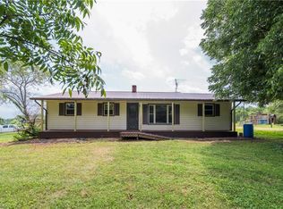 438 Bumgarner Ln, Millers Creek, NC 28651