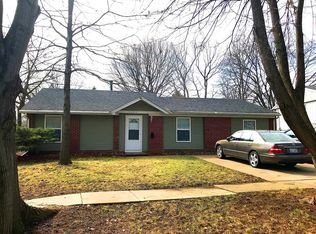 1505 S Curtiss Dr, Urbana, IL 61802