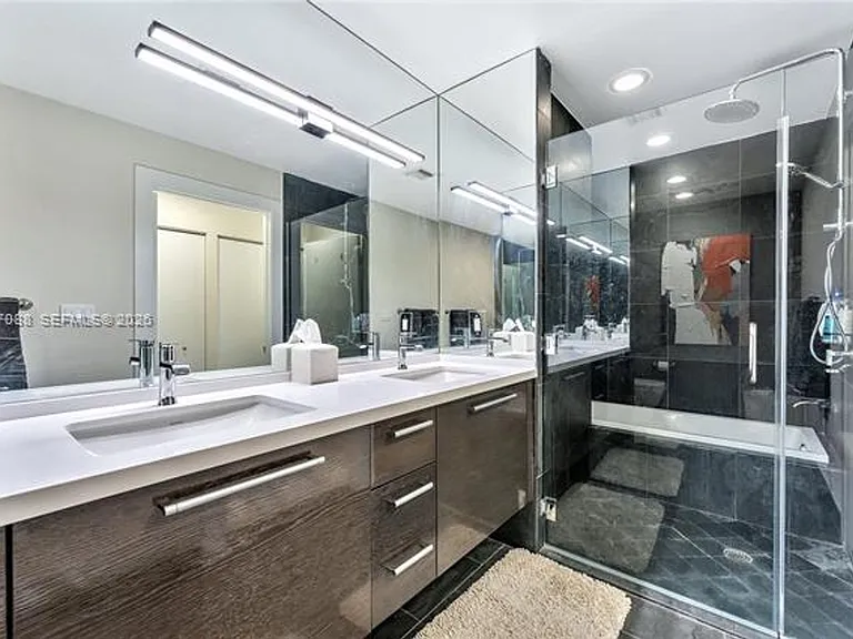 900 Biscayne Blvd #3109 — Photo 18