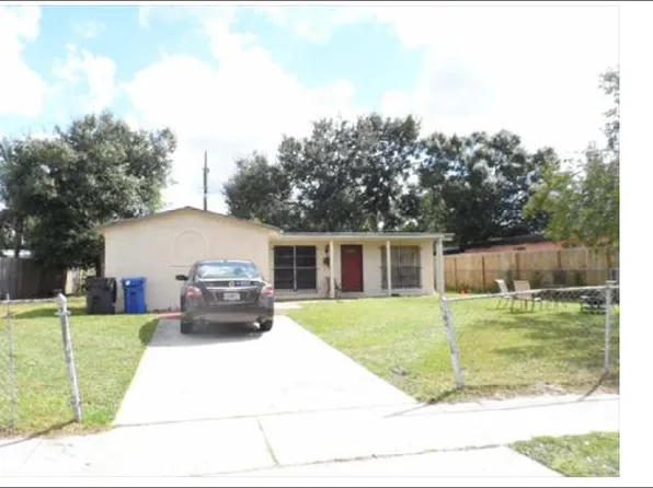 1504 Wishing Well Way, Tampa, FL 33619