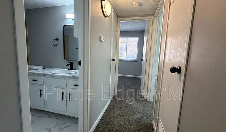 1541 S 21st St #1 — Photo 10