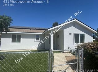 631 Woodworth Ave #B, Clovis, CA 93612