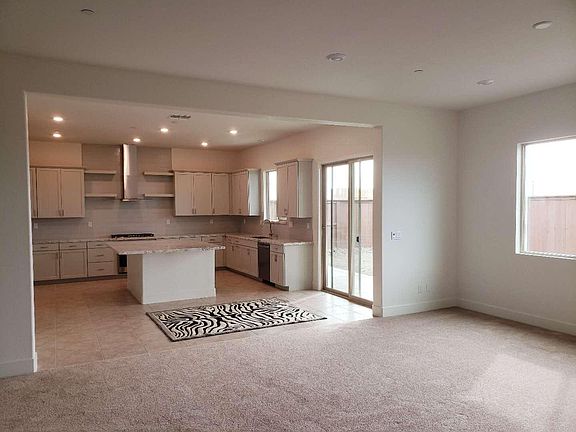 3rd image of 2224 Murphey Dr
