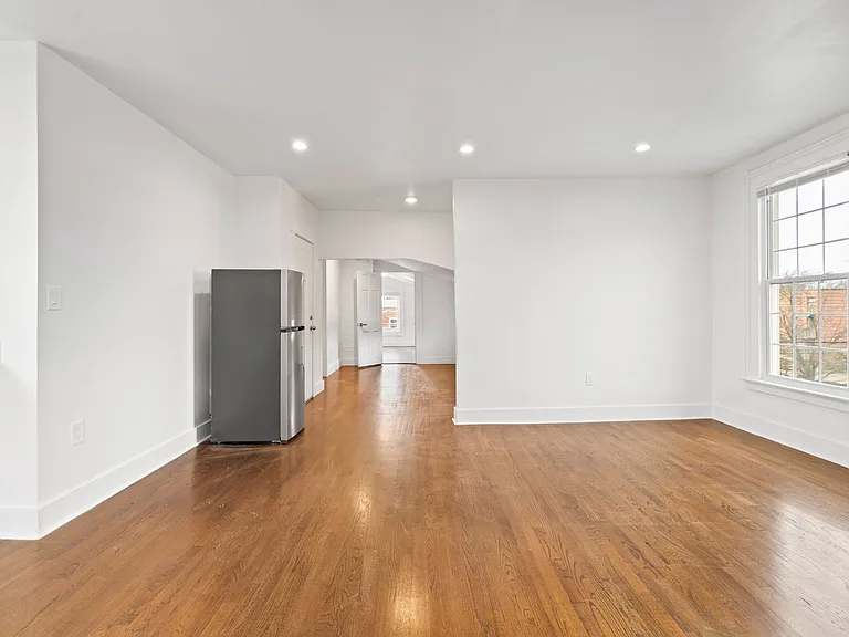455 George St — Photo 19