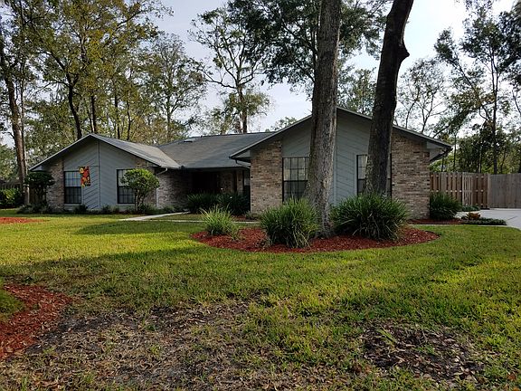 3rd image of 777 Arran Ct
