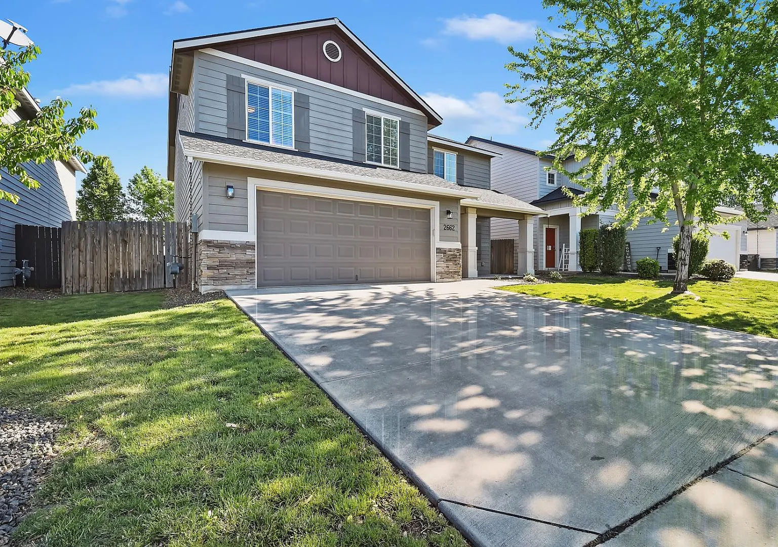 2662 W Jayton Dr — Photo 3