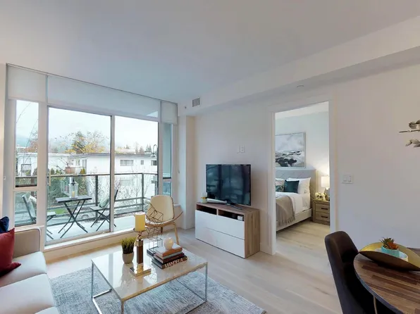 1295 Conifer St #202, North Vancouver, BC V7J 0B4