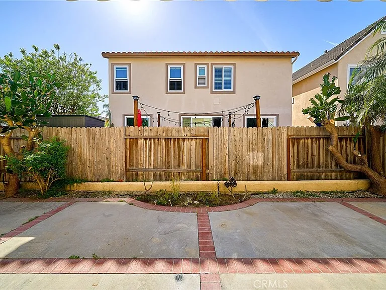 22859 Morro Dr — Photo 25