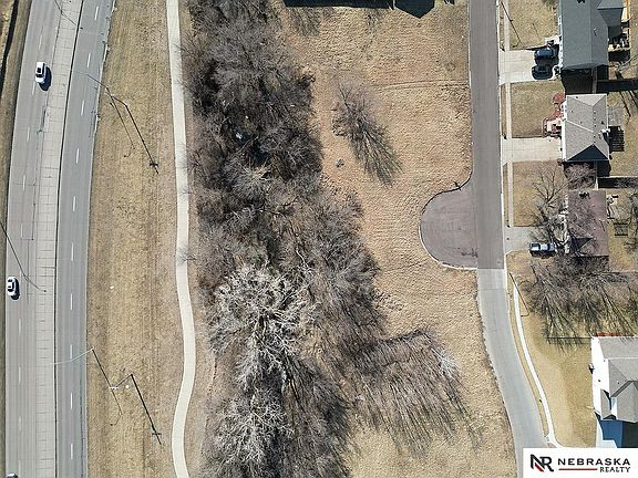 3rd image of 1107 Patricia Dr