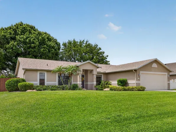 6771 NW Abigail Avenue, Port St Lucie, FL 34983