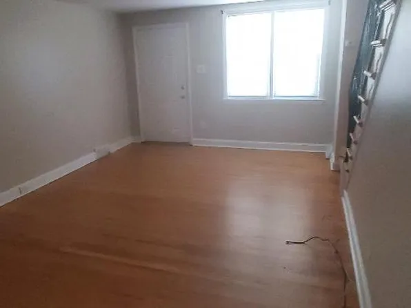 905 Maple Ave, Glenolden, PA 19036
