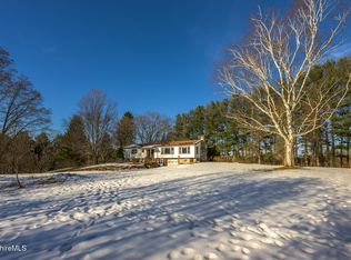 66 Anthony St, Hillsdale, NY 12529