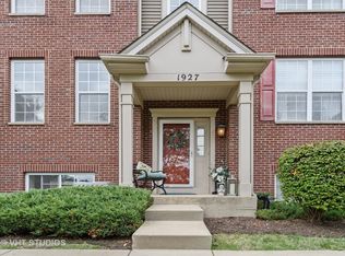 1927 Oxley Cir UNIT 1927, Naperville, IL 60563