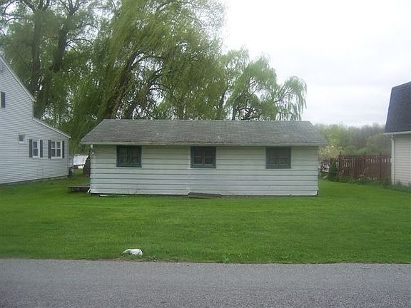 5th image of 50 Blue Pond Mnr