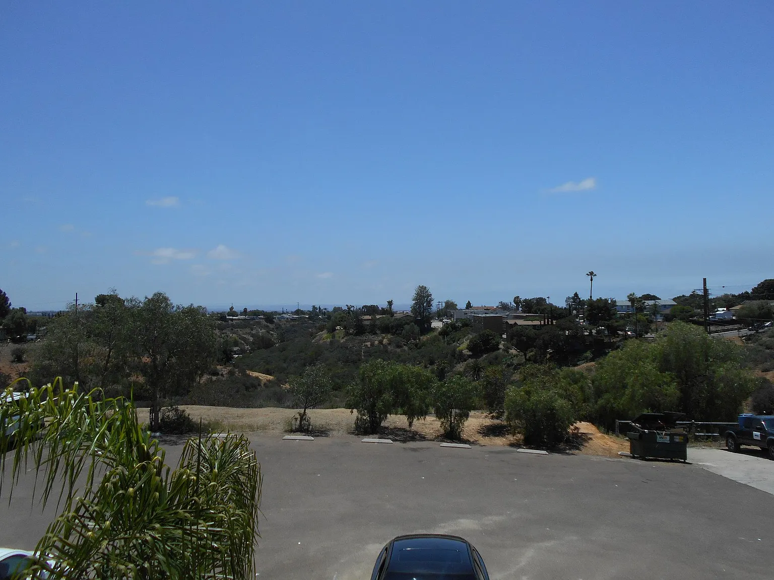 Modern 2BR/1Bth Apartments with Private Patio and Parking — Photo 2