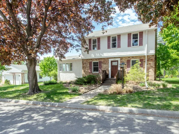 1904 Saunders Ave, Saint Paul, MN 55116