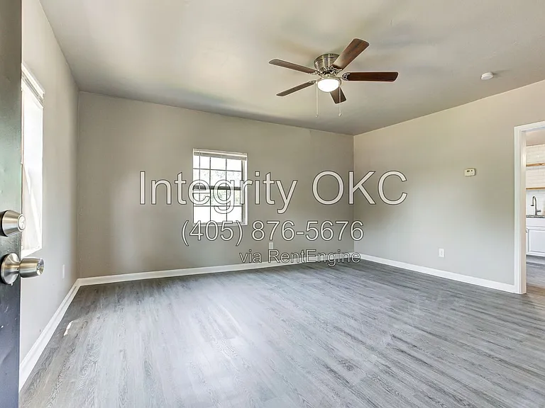 1919 NW 11th St #4D — Photo 10