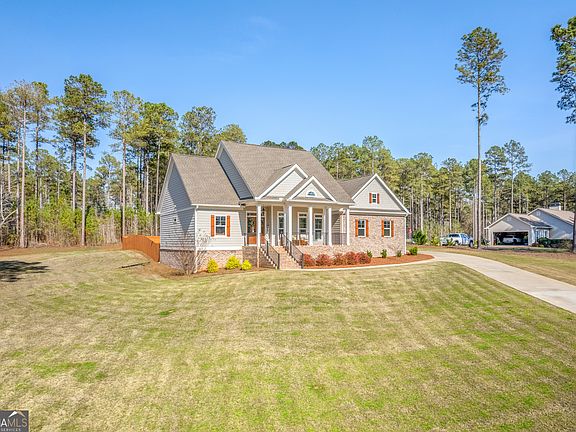 2nd image of 111 Bluewater Blvd