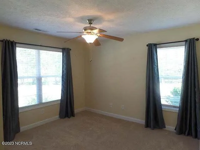 101 Rustic Dr — Photo 11