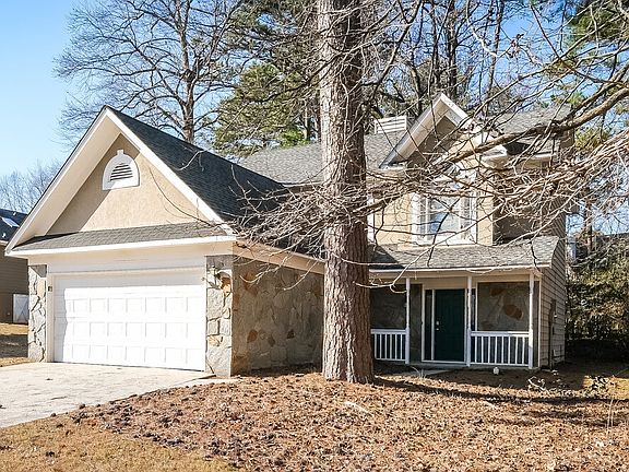 4th image of 2380 Georgia Ln