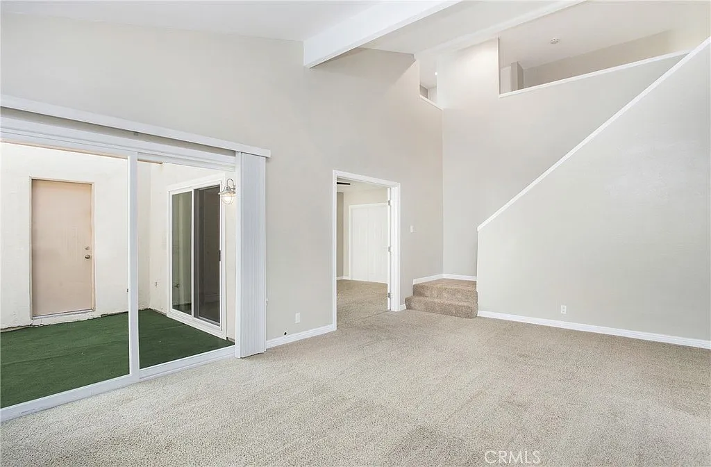 3 bed, 1462 sqft, $3,875 — Photo 3