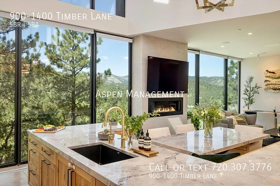 Private Foothills Sanctuary Minutes from Downtown | 5BD/4.5BA | Unlimited Views — Photo 4